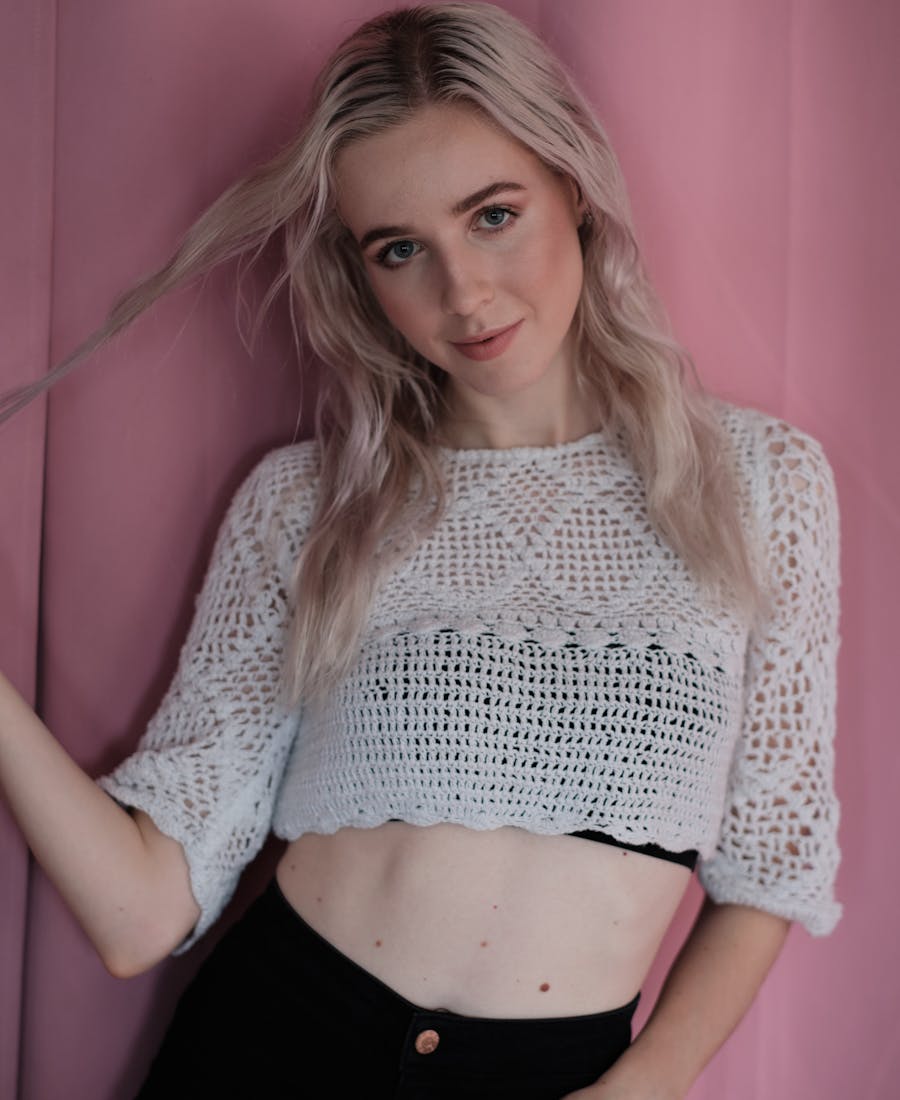 Chapeau rose coquillage au crochet